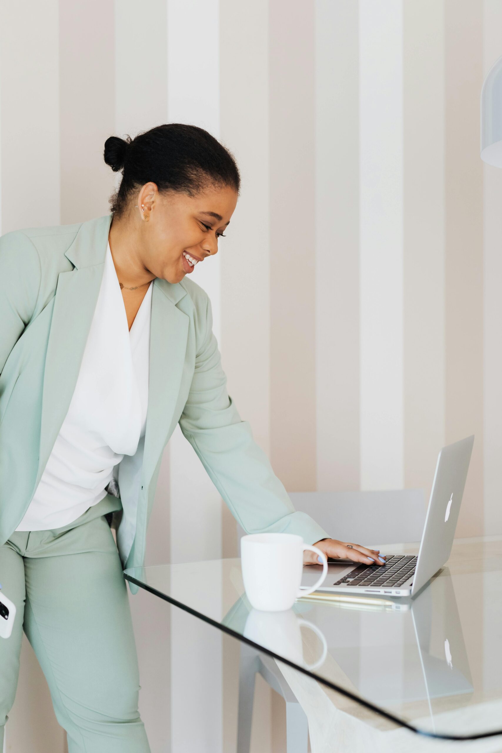 Sell More Books: Websites Builders With Powerful Promotion Tools