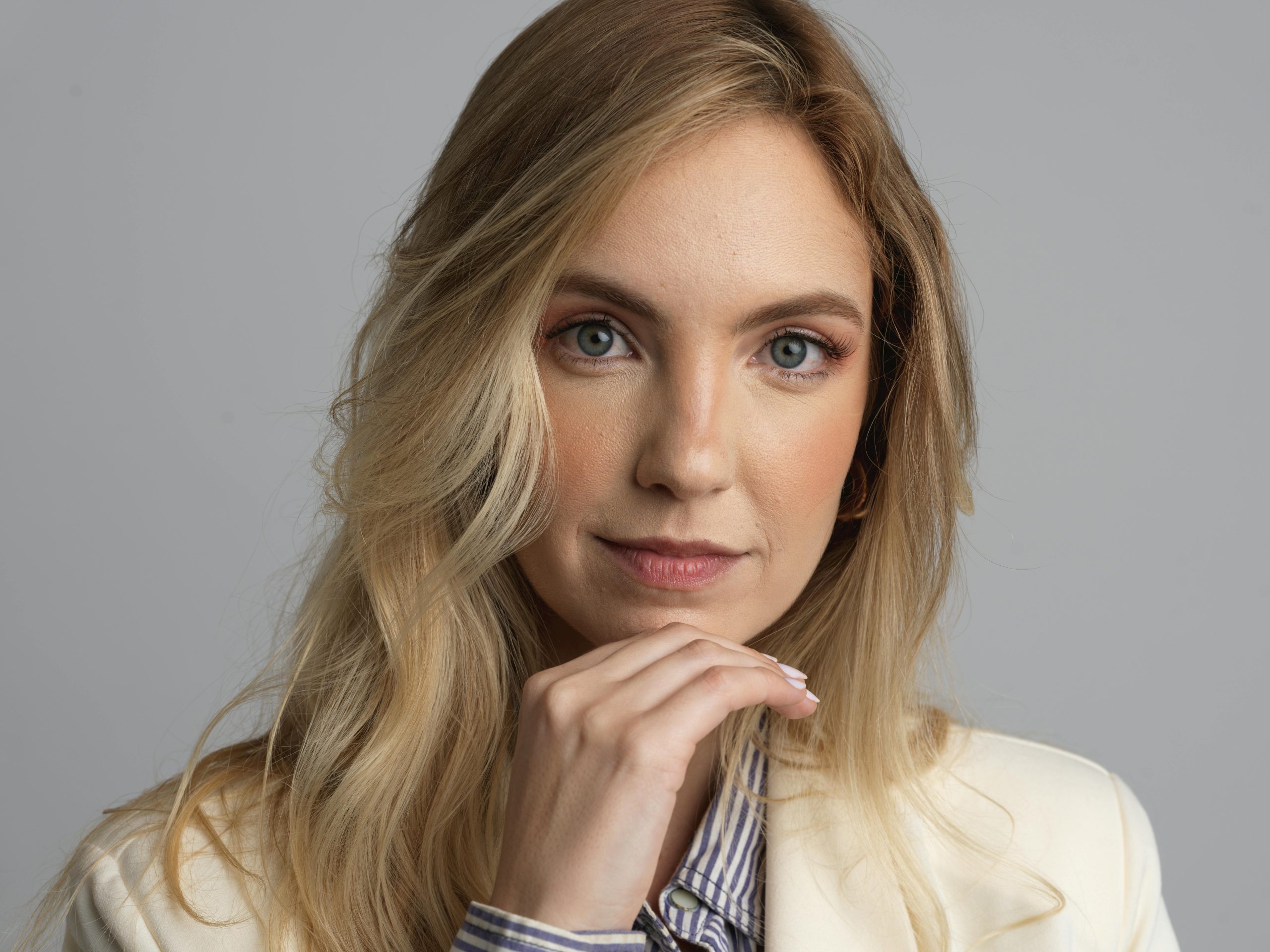 Create a Unique Fashion Brand Identity Online