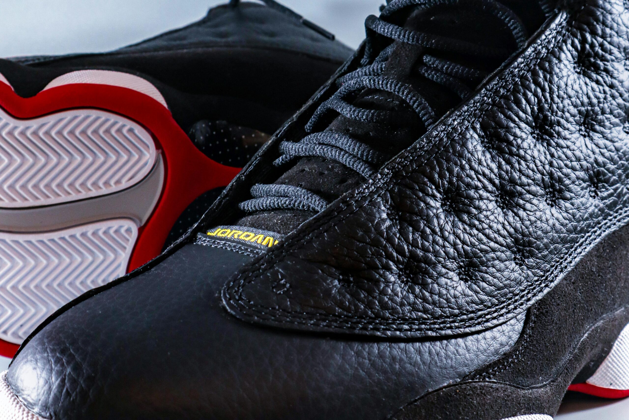 How to Market and Sell Premium Class Footwear Products in Europe