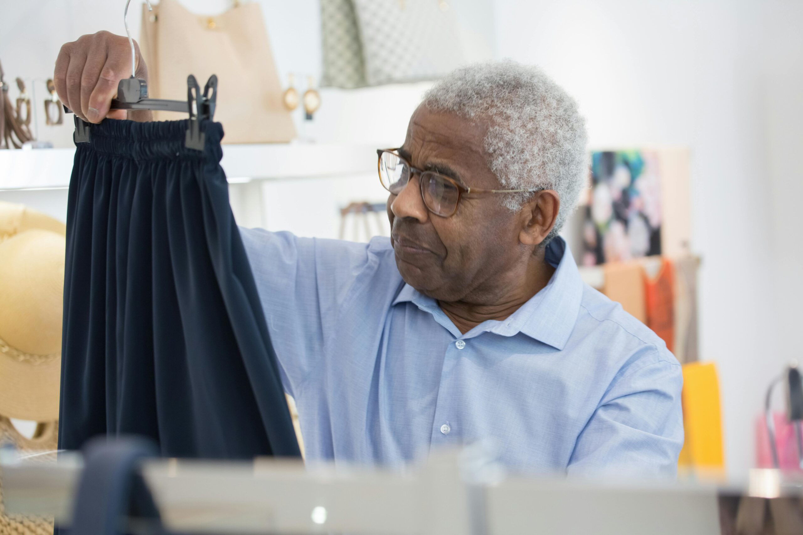 How to Start an Online Fashion Business in Africa